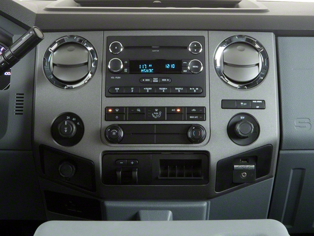 2013 Ford F-250SD XLT
