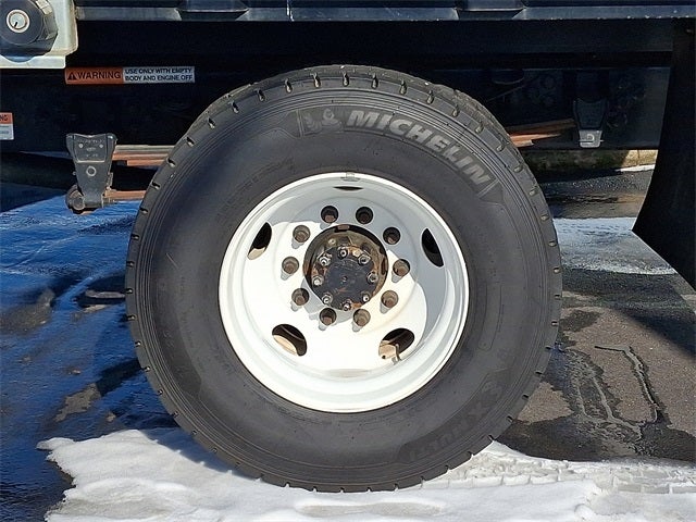 2021 Ford F-650SD Base