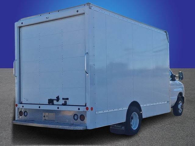 2024 Ford E-450SD 14' BOX TRUCK DRW