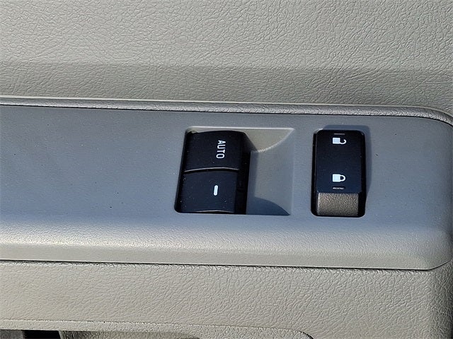 2024 Ford E-450SD 14' BOX TRUCK DRW