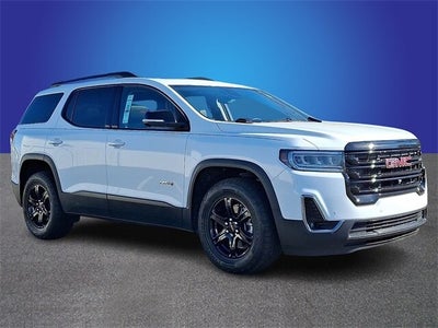 2022 GMC Acadia AT4