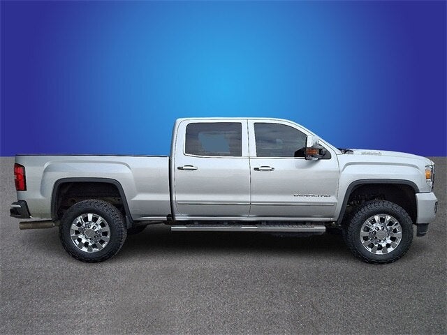 2017 GMC Sierra 2500HD Denali