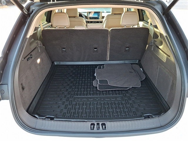 2021 Lincoln Nautilus Reserve