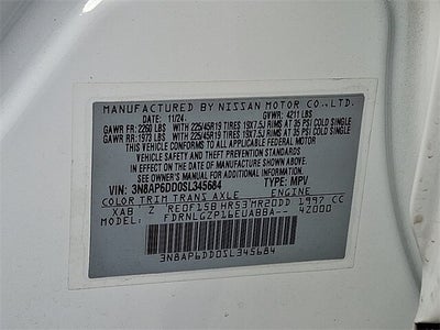 2025 Nissan Kicks SR