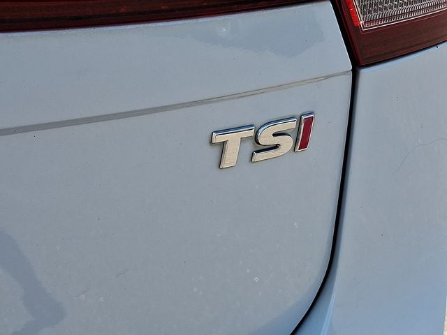 2018 Volkswagen Tiguan 2.0T SEL