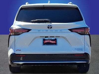 2022 Toyota Sienna Platinum 7 Passenger