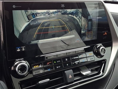 2022 Toyota Highlander Platinum