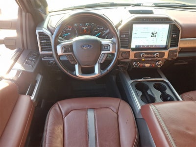 2022 Ford F-450SD Platinum