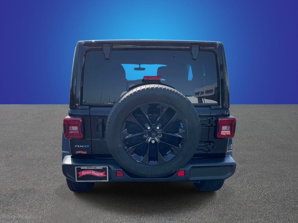 2023 Jeep Wrangler Sahara 4x4
