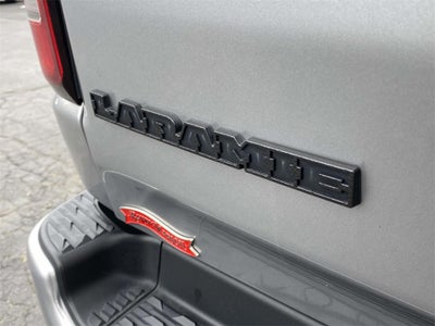 2021 RAM 1500 Laramie Crew Cab 4x4 5'7' Box
