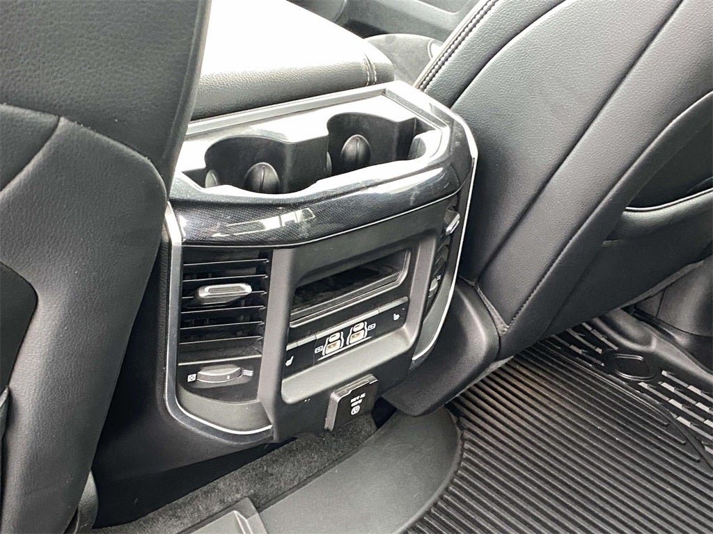 2021 RAM 1500 Laramie Crew Cab 4x4 5'7' Box