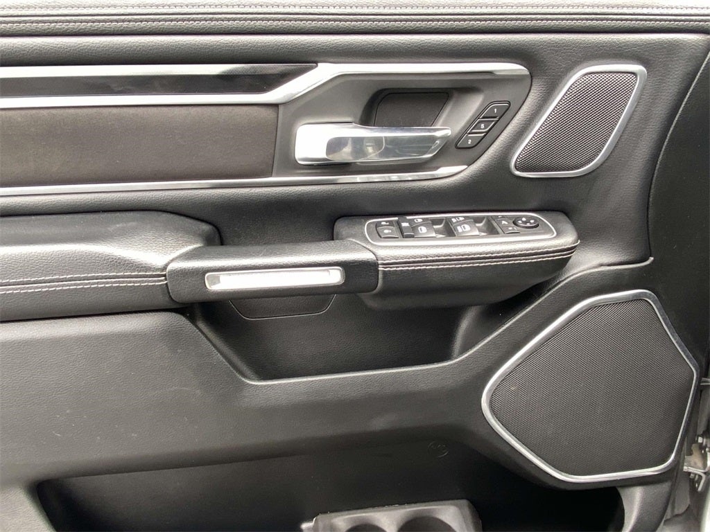 2021 RAM 1500 Laramie Crew Cab 4x4 5'7' Box