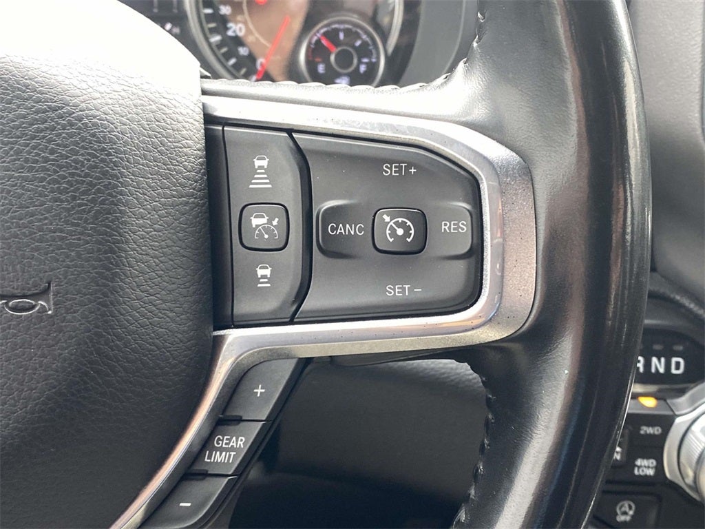 2021 RAM 1500 Laramie Crew Cab 4x4 5'7' Box