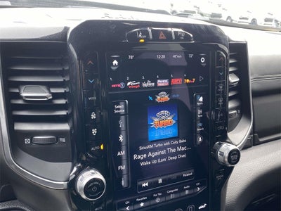 2021 RAM 1500 Laramie Crew Cab 4x4 5'7' Box