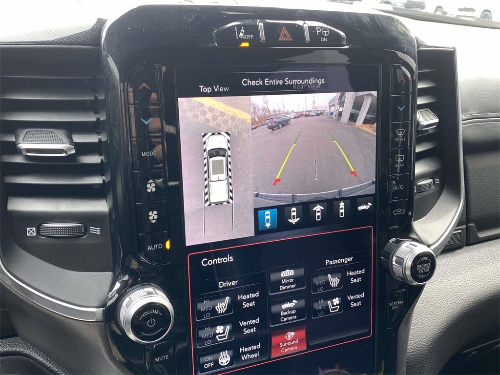 2021 RAM 1500 Laramie Crew Cab 4x4 5'7' Box