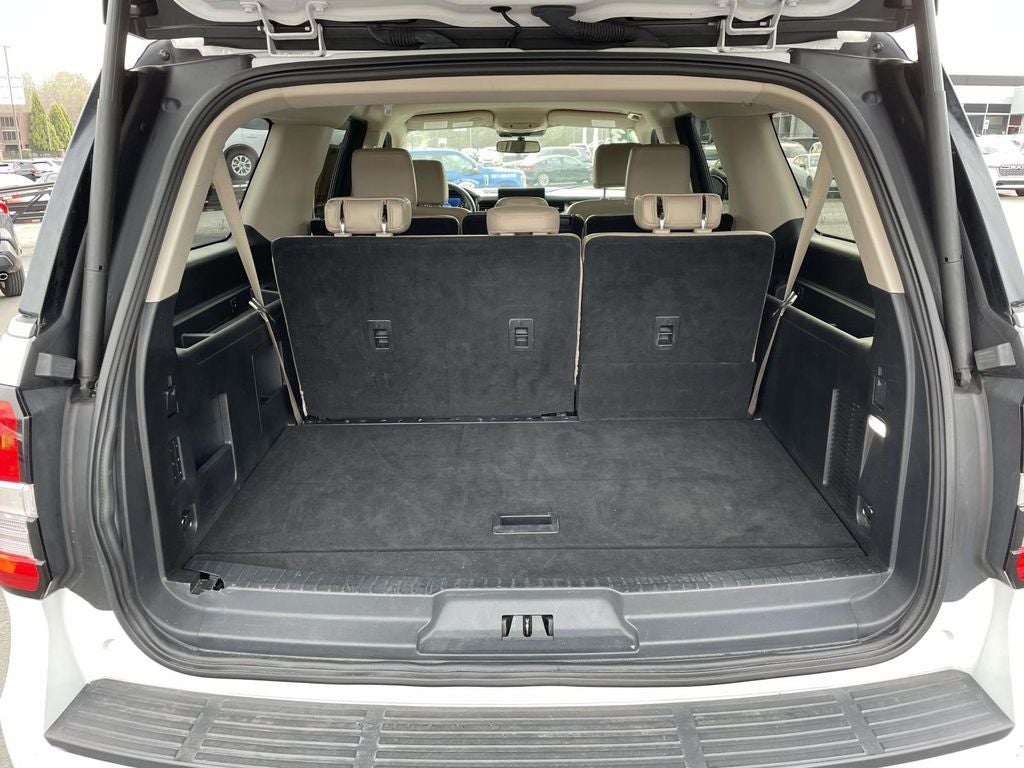 2023 Ford Expedition Max XLT MAX