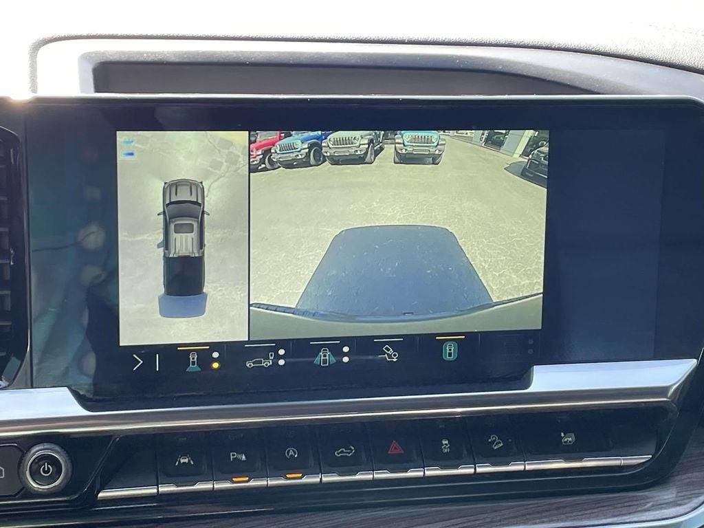2022 Chevrolet Silverado 1500 4WD Crew Cab Short Bed RST