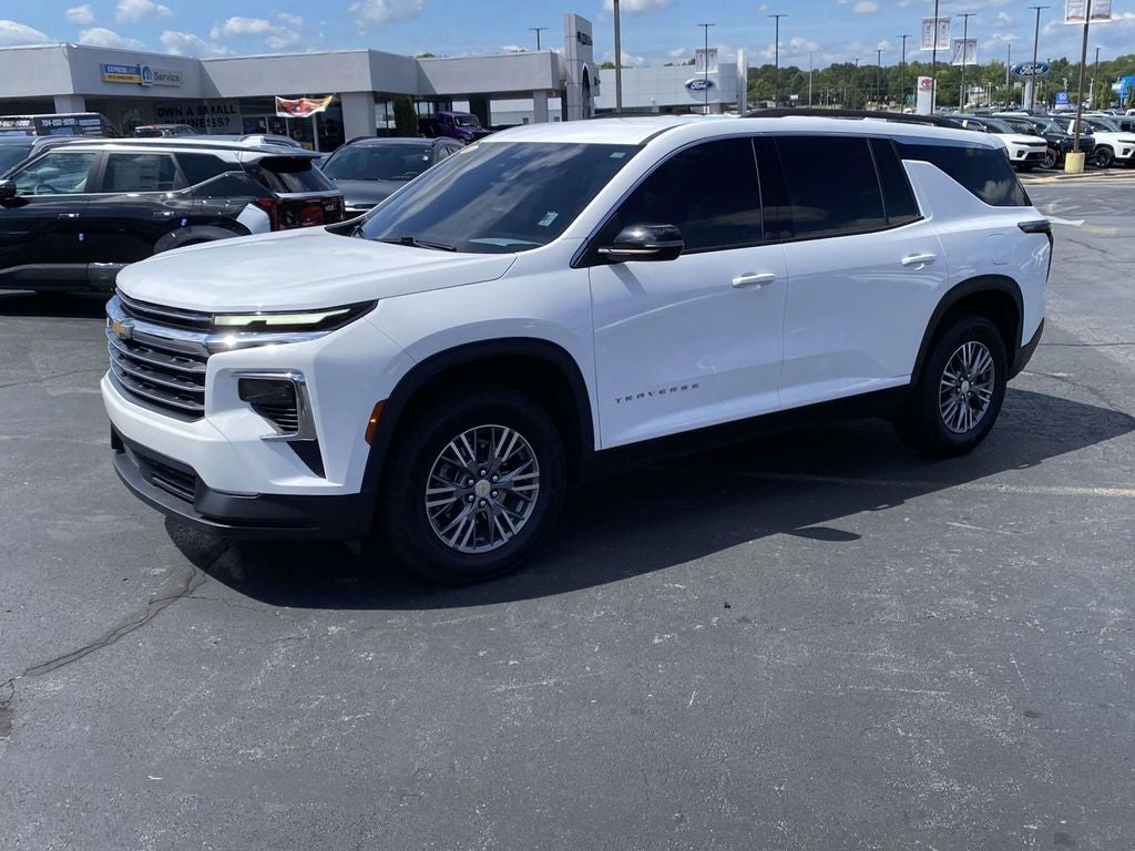 2025 Chevrolet Traverse FWD LT
