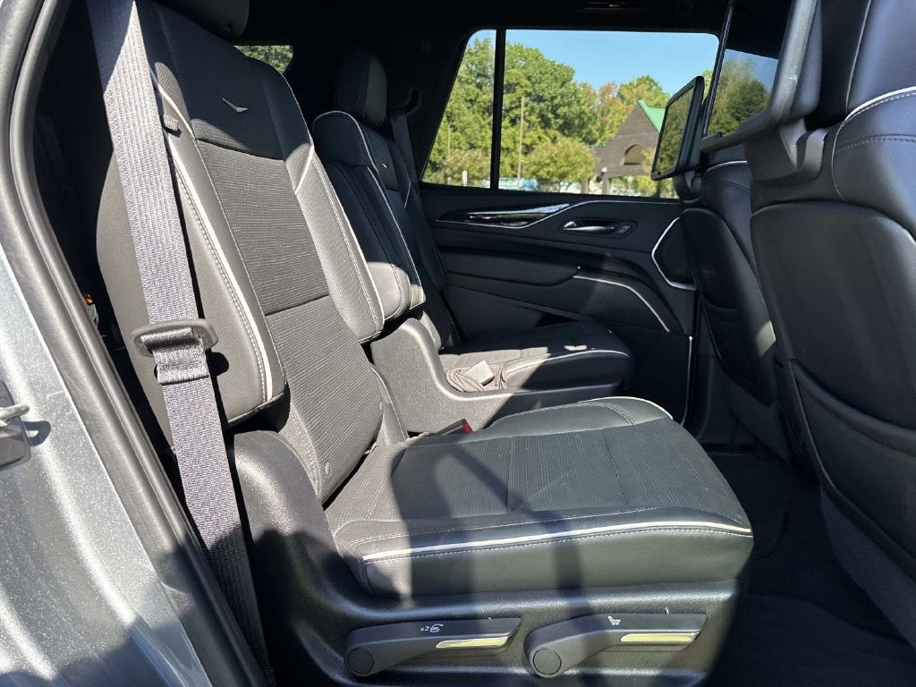 2021 Cadillac Escalade 2WD Sport