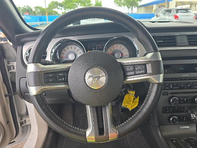 2011 Ford Mustang GT Premium