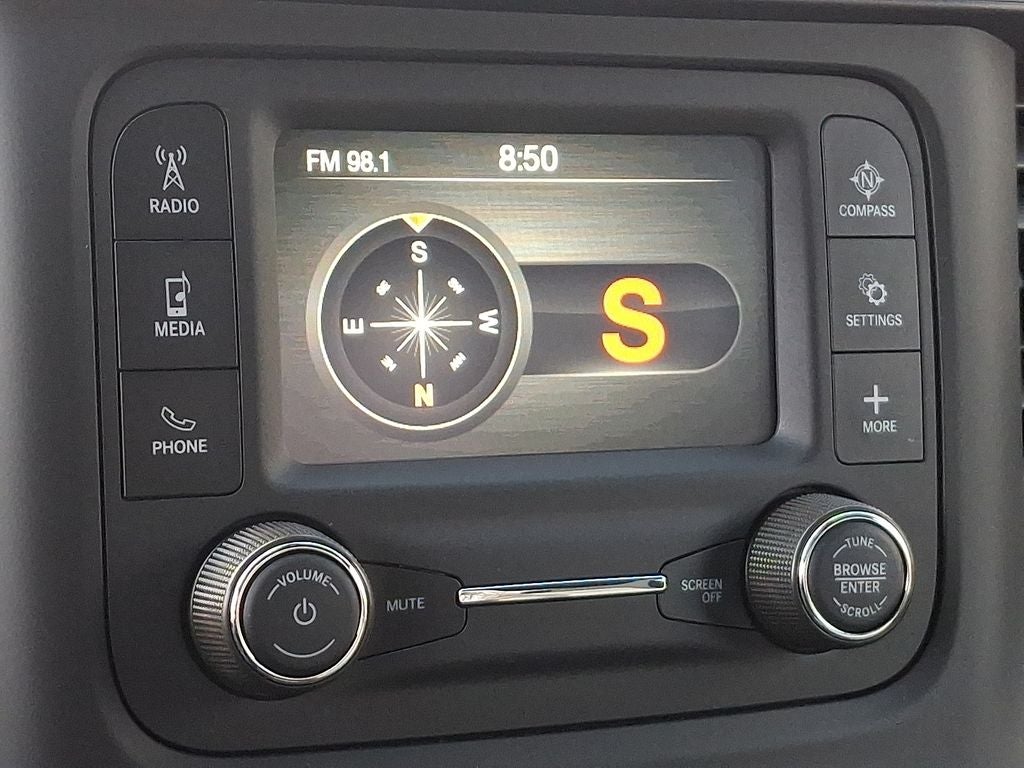 2024 RAM 2500 Tradesman Regular Cab 4x4 8' Box