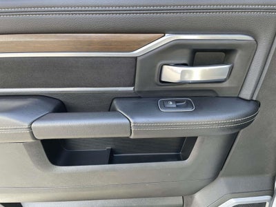 2024 RAM 2500 Laramie Crew Cab 4x4 6'4' Box