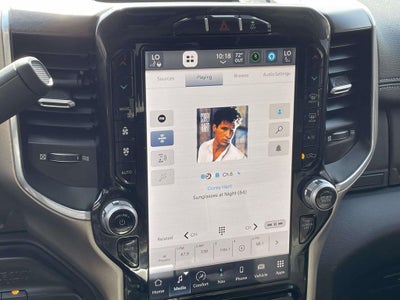 2024 RAM 2500 Laramie Crew Cab 4x4 6'4' Box