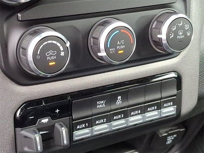 2024 RAM 2500 Tradesman Crew Cab 4x4 8' Box