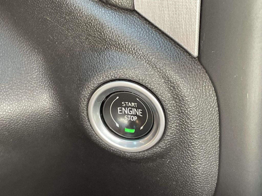 2021 GMC Sierra 1500 4WD Crew Cab Short Box Elevation