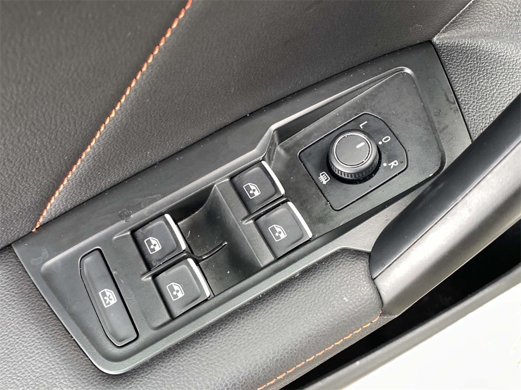 2024 Volkswagen Tiguan 2.0T Wolfsburg Edition