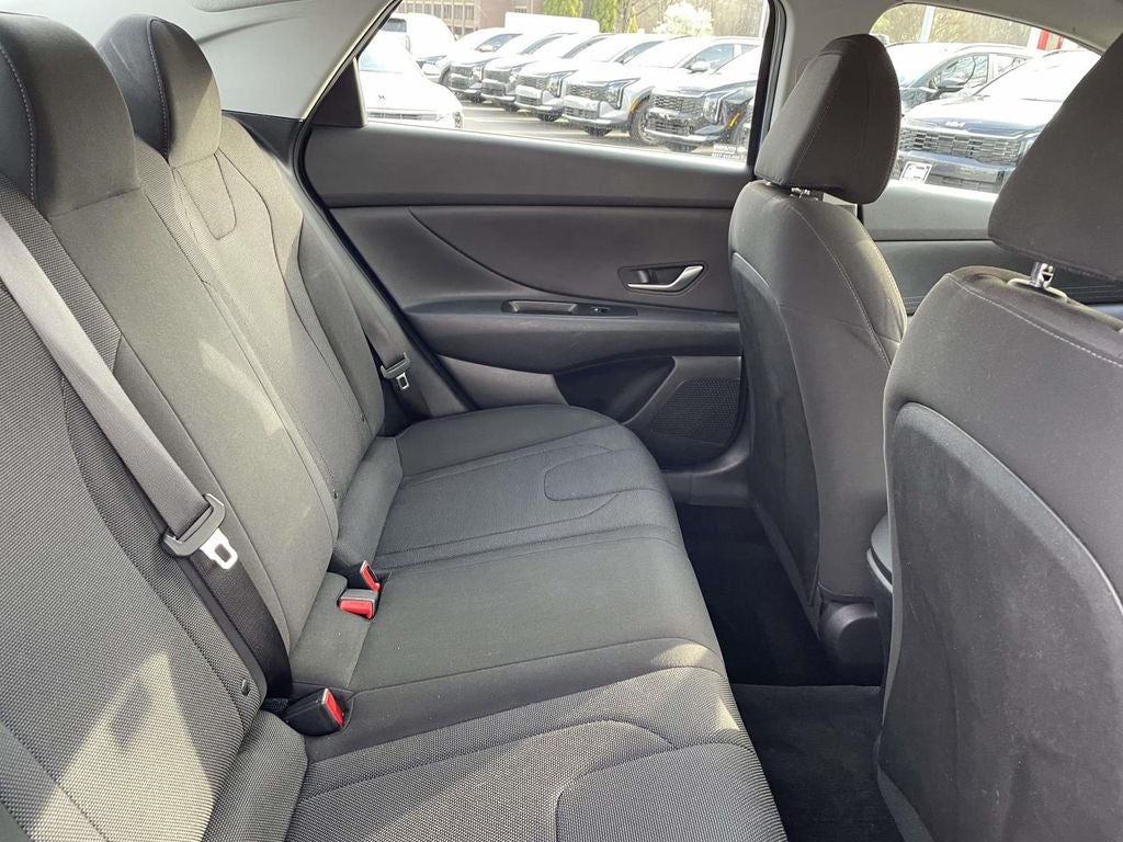 2021 Hyundai Elantra SE