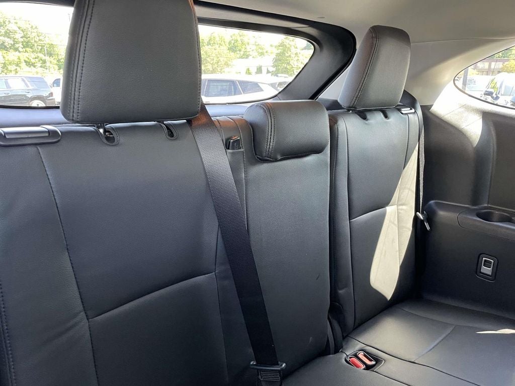 2022 Toyota Highlander L