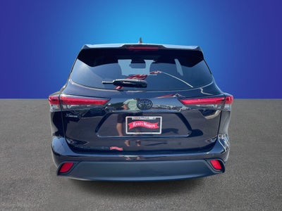 2022 Toyota Highlander L