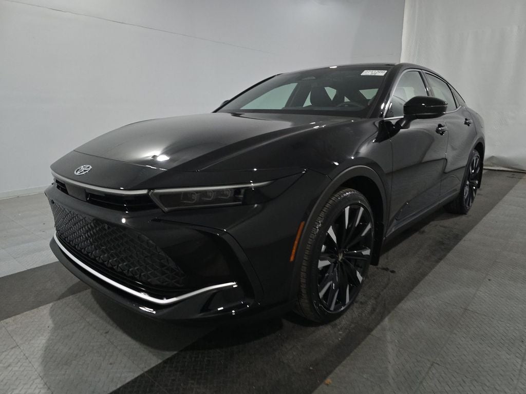 2026 Toyota Crown Platinum