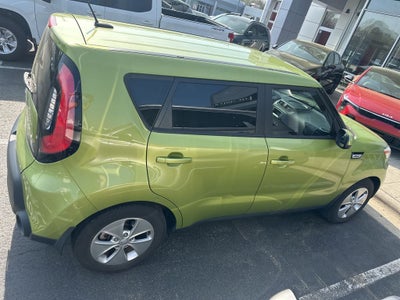 2016 Kia Soul Base