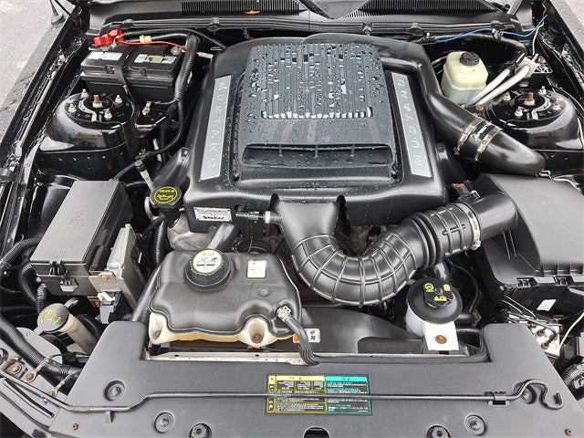 2006 Ford Mustang GT Deluxe