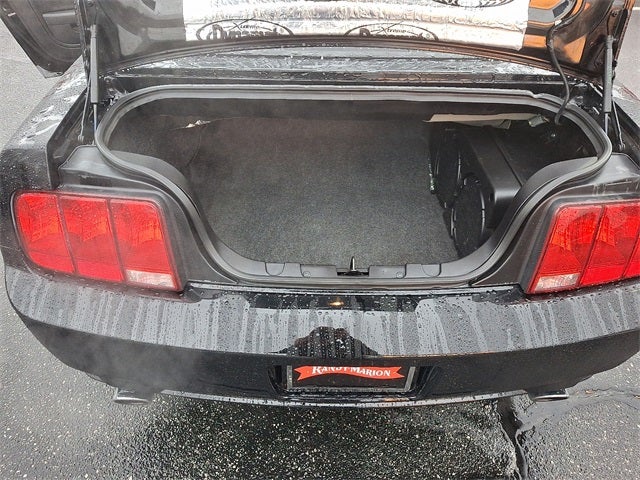 2006 Ford Mustang GT Deluxe