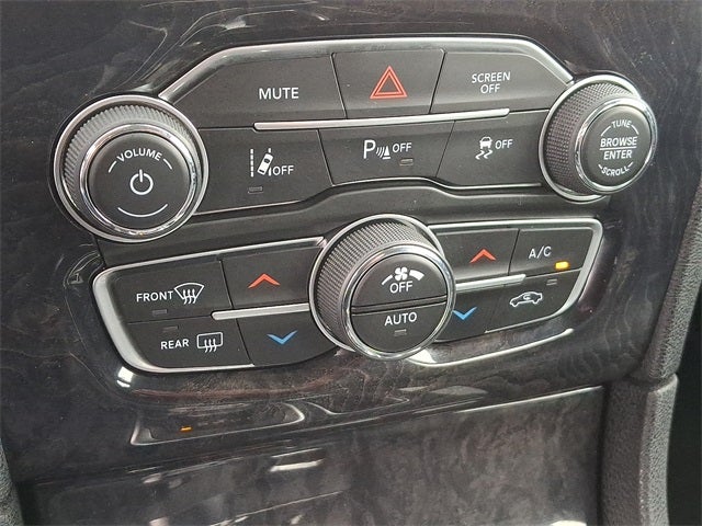 2023 Chrysler 300 Touring