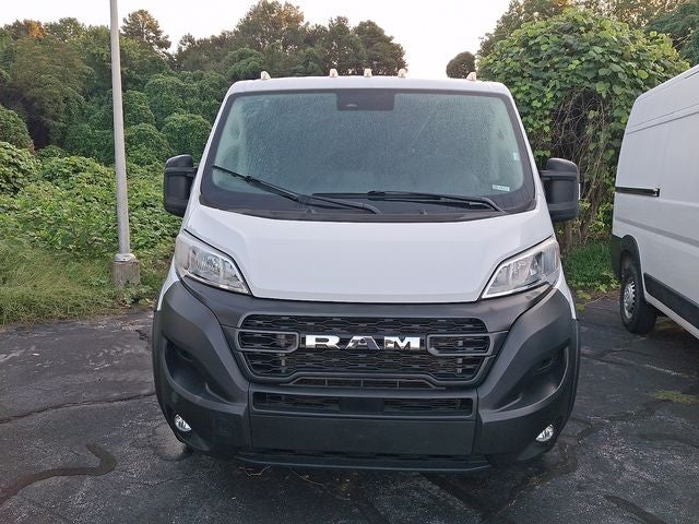 2025 RAM ProMaster 2500 Base 136 WB