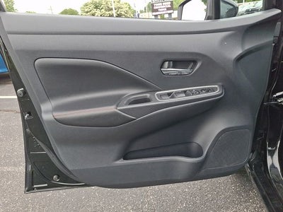 2024 Nissan Versa 1.6 SR