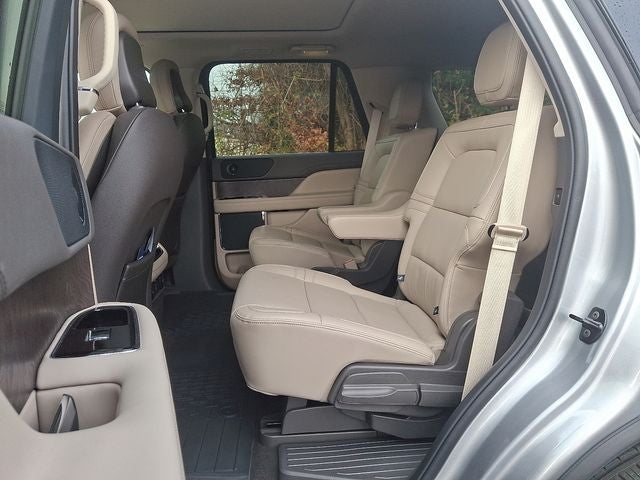 2024 Lincoln Navigator Premiere