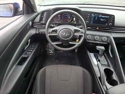 2021 Hyundai Elantra SE