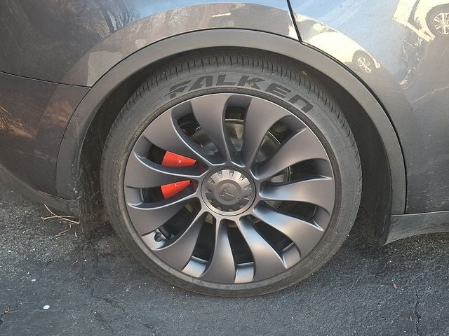 2024 Tesla Model Y Performance