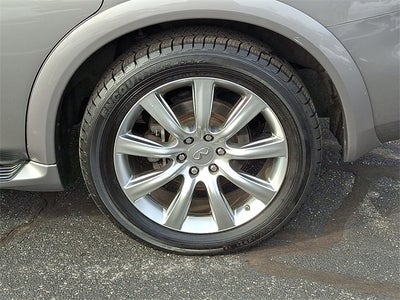 2014 INFINITI QX80 Base