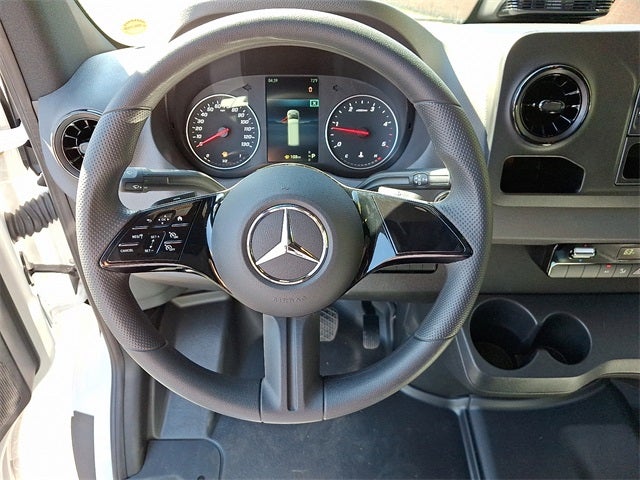 2025 Mercedes-Benz Sprinter 2500 Cargo 170 WB High Roof