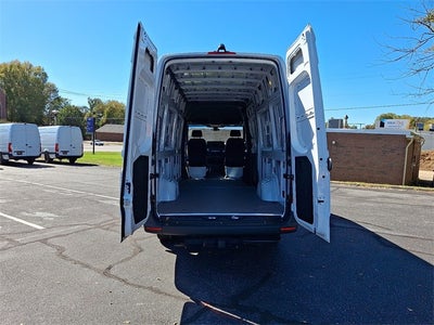 2025 Mercedes-Benz Sprinter 2500 Cargo 170 WB High Roof