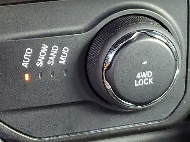 2023 Jeep Renegade Latitude UPLAND