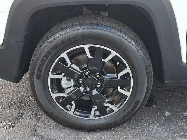 2023 Jeep Renegade Latitude UPLAND