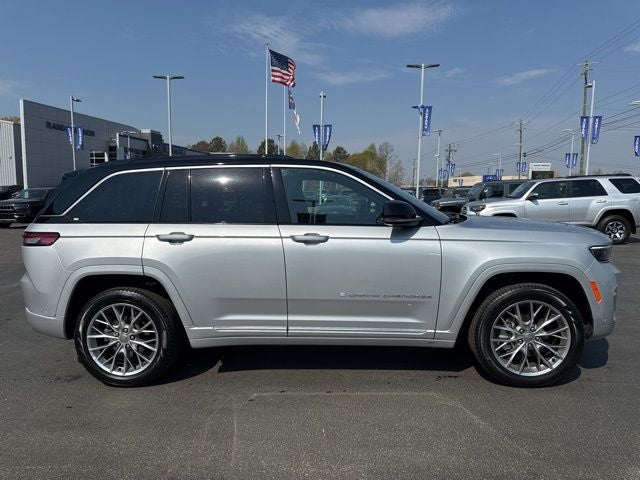 2025 Jeep Grand Cherokee Summit