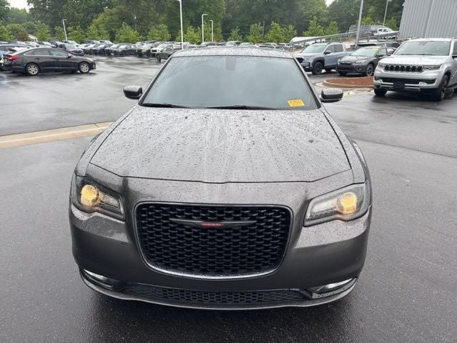 2022 Chrysler 300 S
